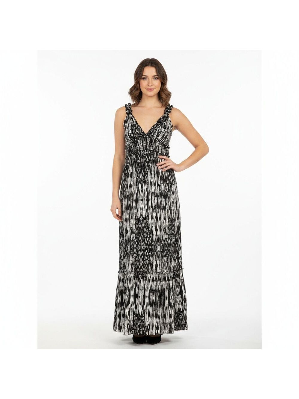 AGB Maxi Dress 10 Black White Abstract Ikat Smocked Bodice Tiered Casual Boho